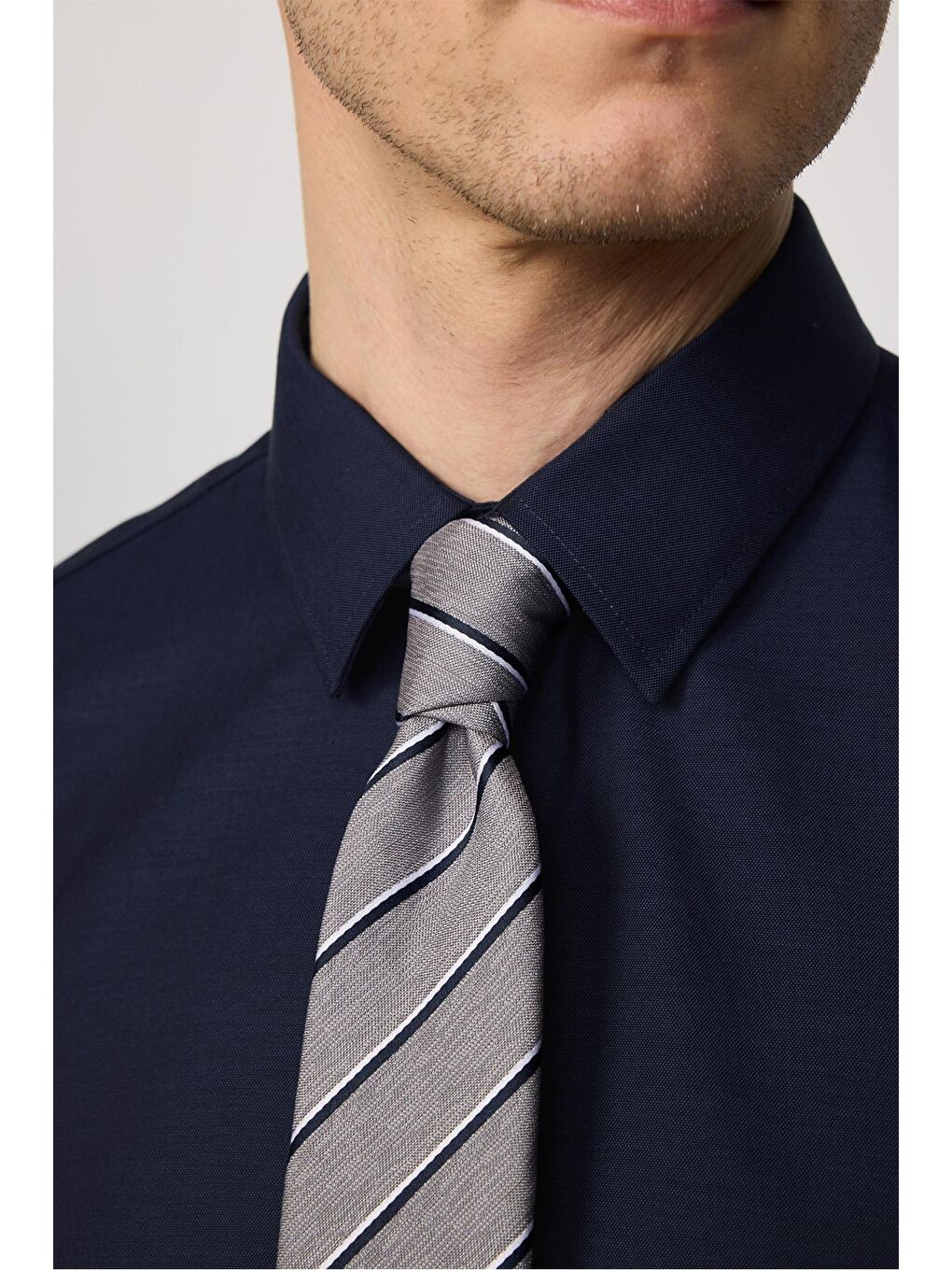 Erkek Slim Fit Non-Iron Pamuklu Ütü Gerektirmez Lacivert Gömlek-2