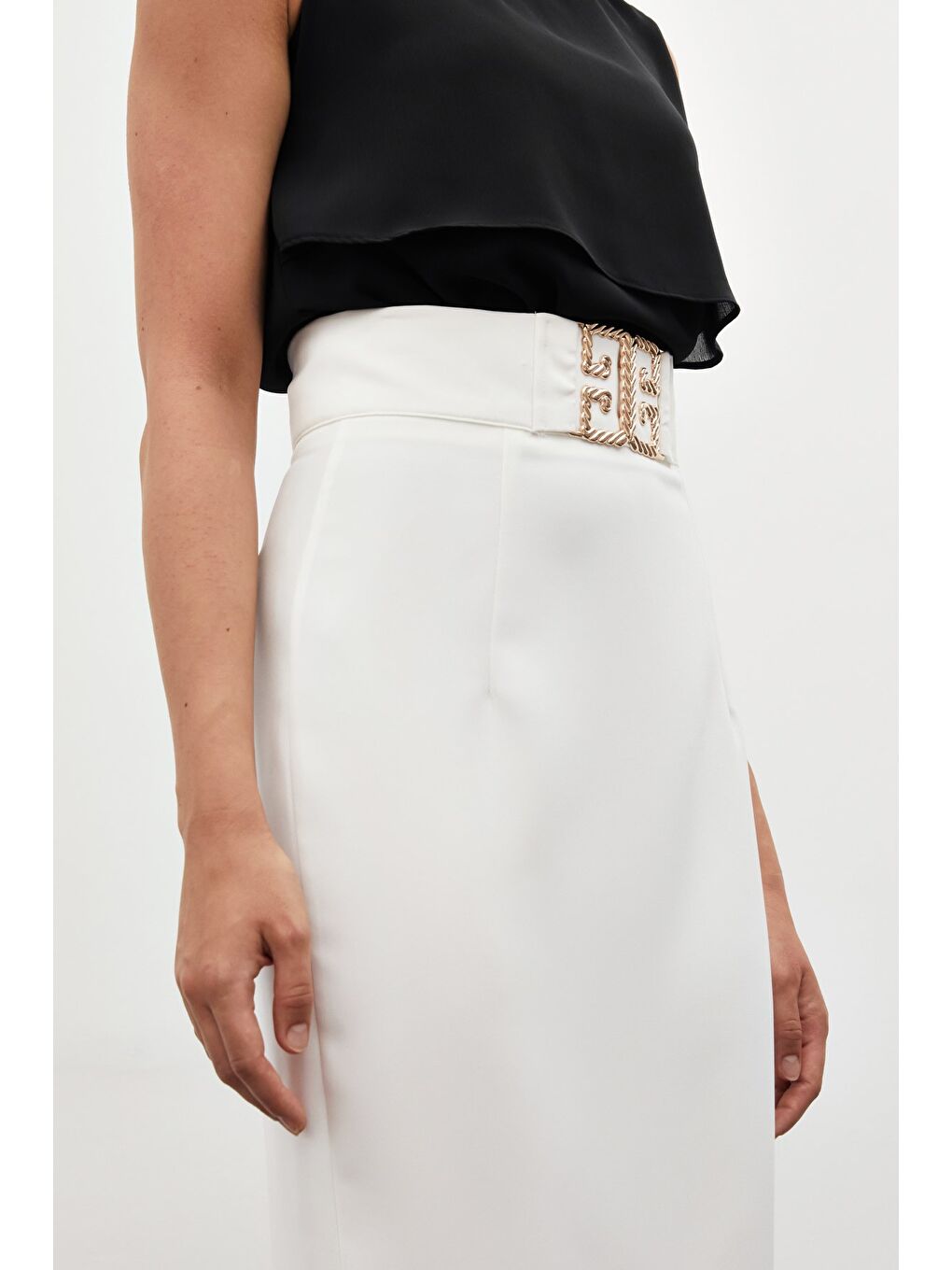 Aksesuar Detaylı Kalem Etek - Ekru-3