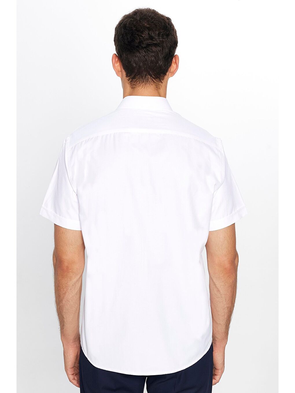Erkek Regular Fit Klasik Kesim Pamuklu Tek Cepli Armürlü Beyaz Gömlek-4