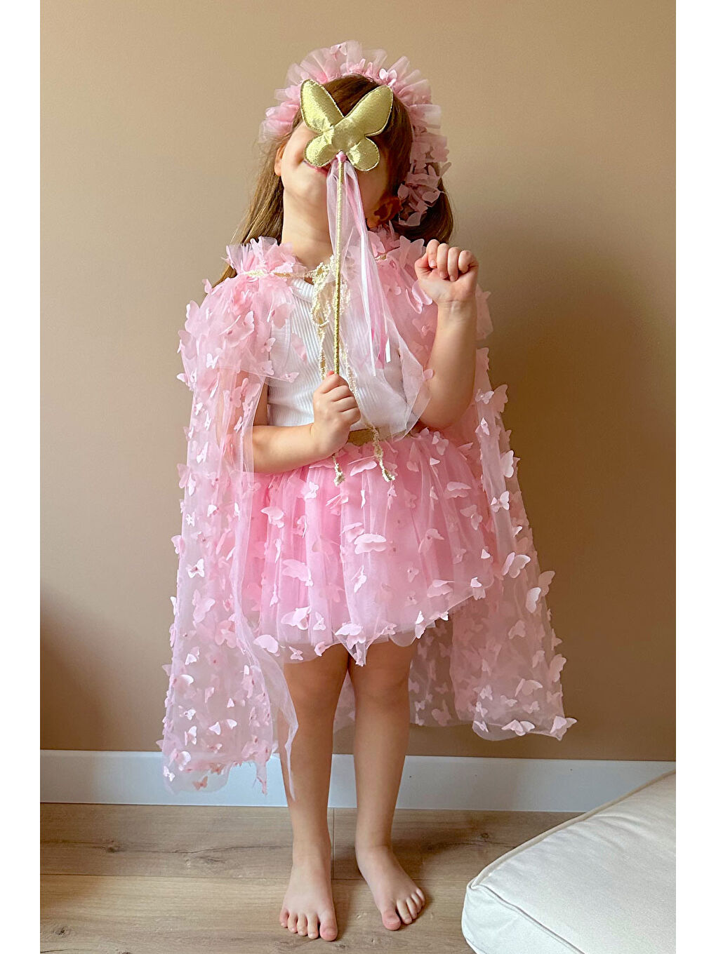 Pembe Kelebek Aplikeli Kız Çocuk Pelerin Asa Taç Set-2