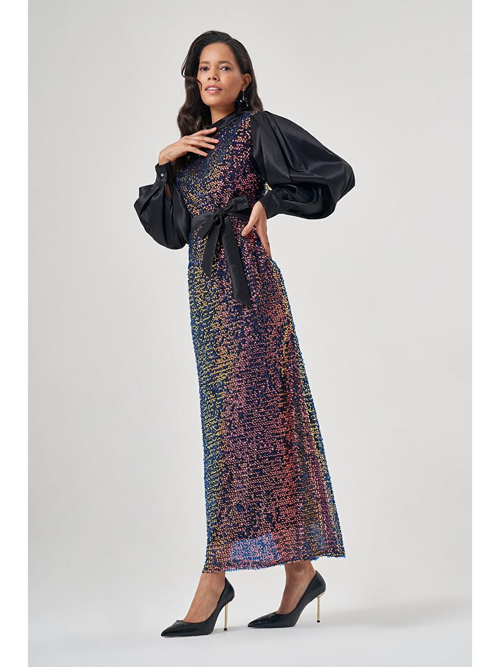 Önü Pul Parlak Luxury Siyah Elbise-2