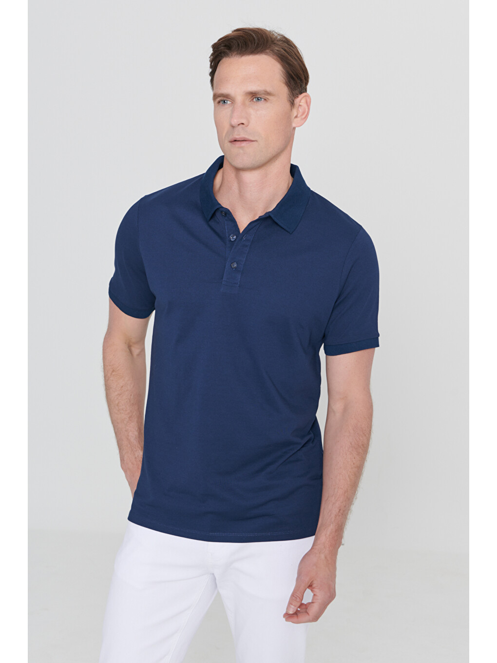 Erkek Lacivert Slim Fit Dar Kesim Kıvrılmaz Polo Yaka Kısa Kollu Tişört-1