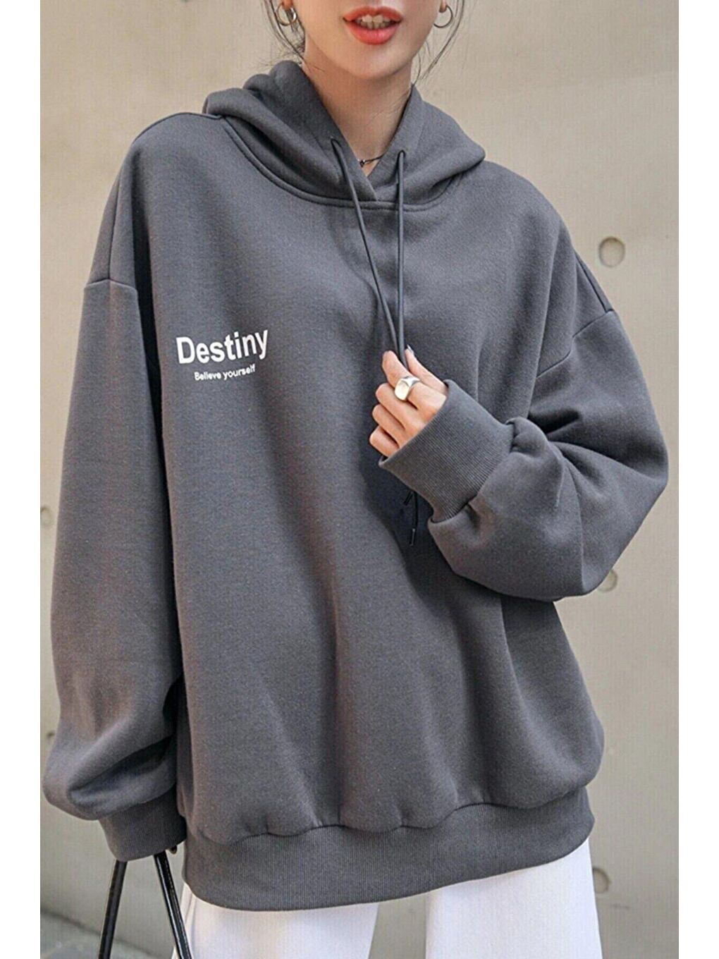 Trendseninle Gri Destıny Füme Tasarım Baskılı Sweatshirt - 1