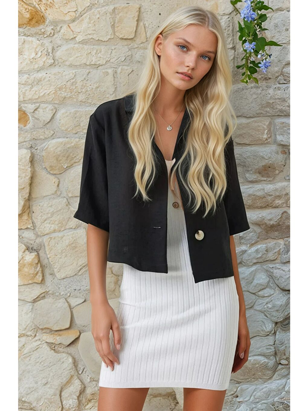 Kadın Siyah Kısa Kollu Şal Yaka Düğmeli Mevsimlik Keten Ayrobin Ceket HZL24S-BD107061-2