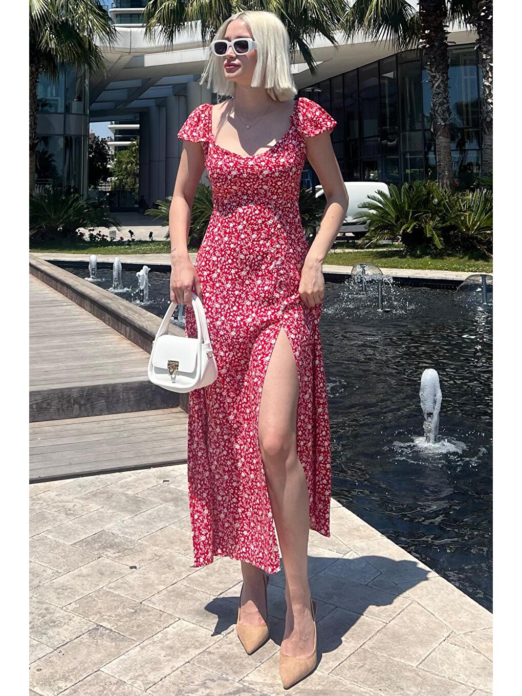 Kırmızı Desenli Yırtmaçlı Uzun Elbise Mg2004-2