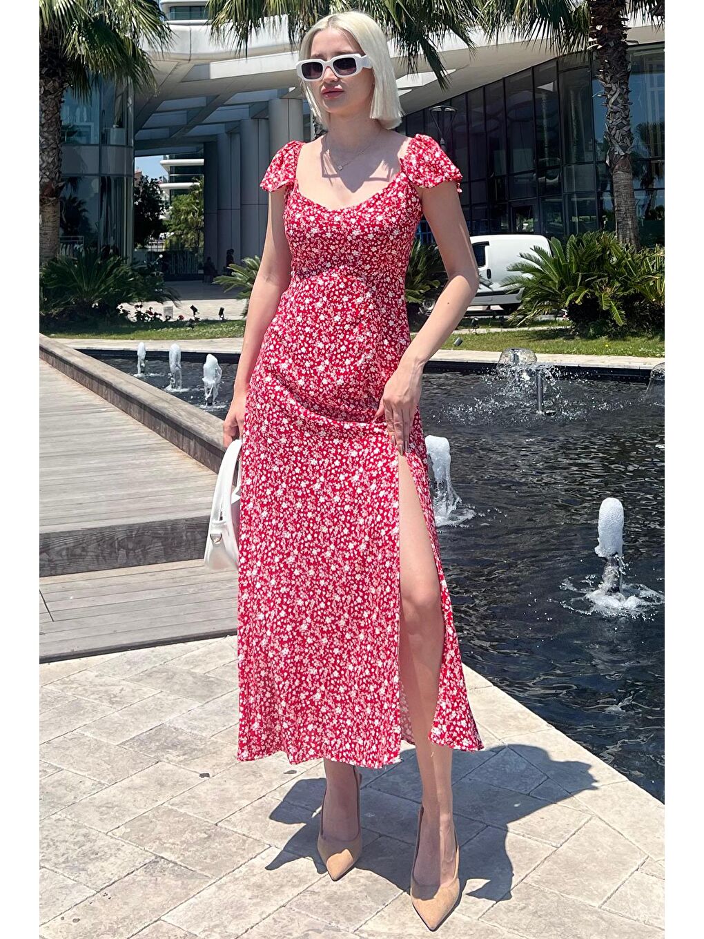 Kırmızı Desenli Yırtmaçlı Uzun Elbise Mg2004-3