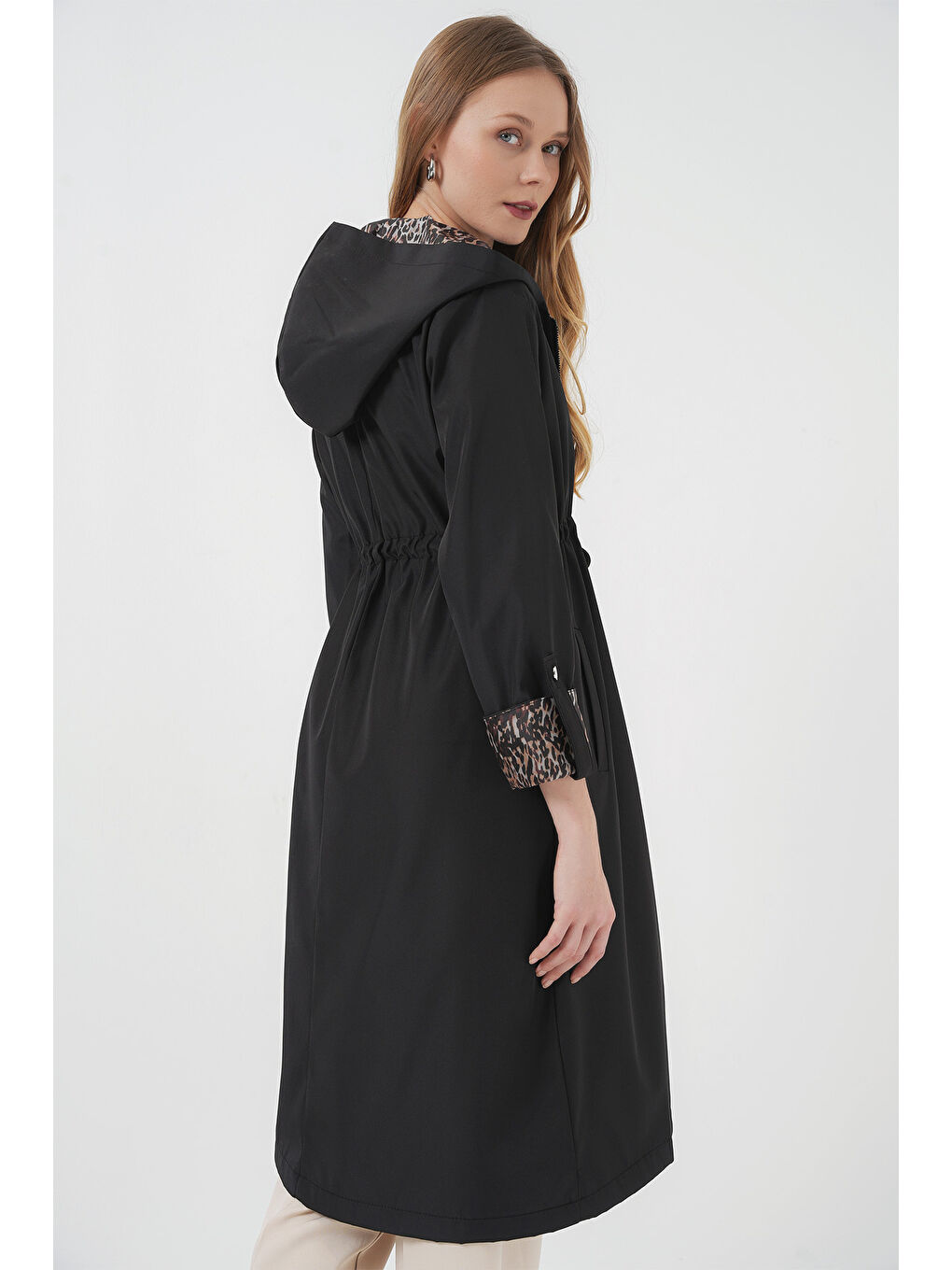 9091 Beli Büzgülü Kapüşonlu Trençkot - Siyah-1