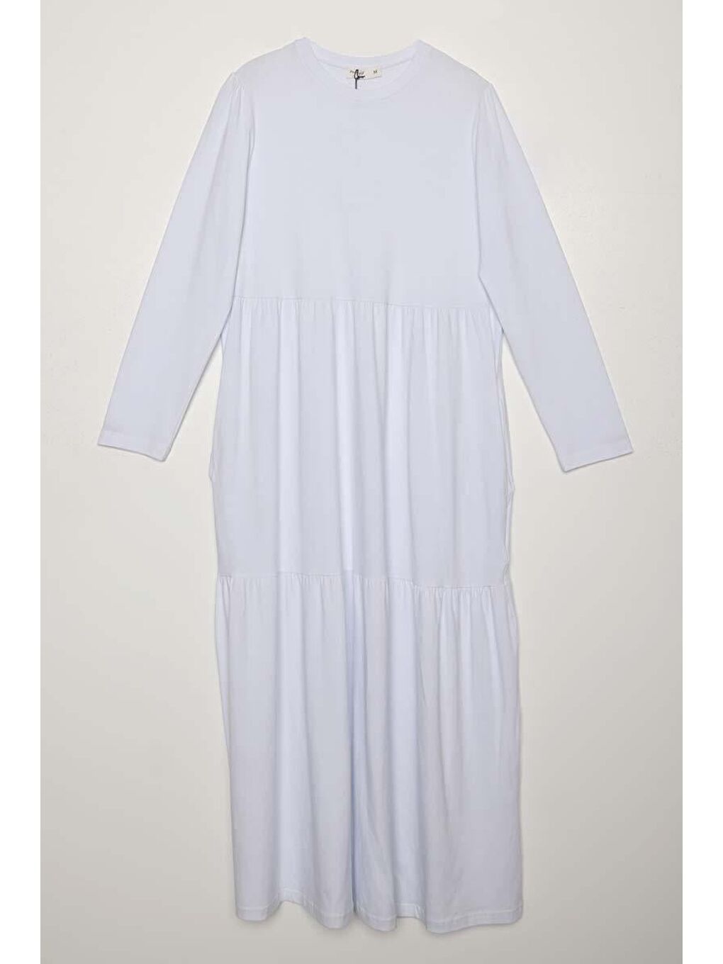 Beyaz Pamuklu Fırfırlı Cepli Penye Elbise-5