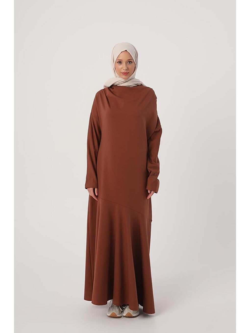 Kahverengi Açık Kahve Degaje Yaka Kapüşonlu Elbise-1
