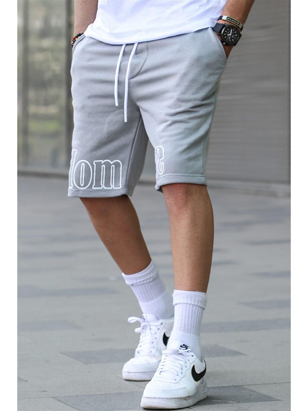 Erkek Baskılı Boyalı Gri Kapri Şort 5439