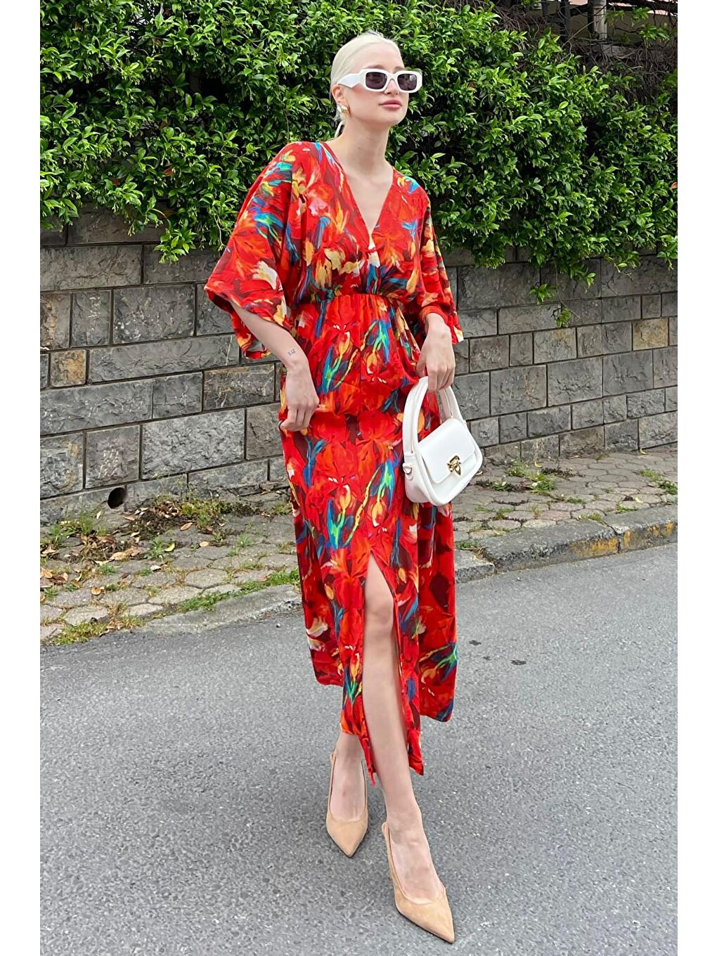 Kırmızı Uzun V Yaka Desenli Kadın Elbise Mg2076-2