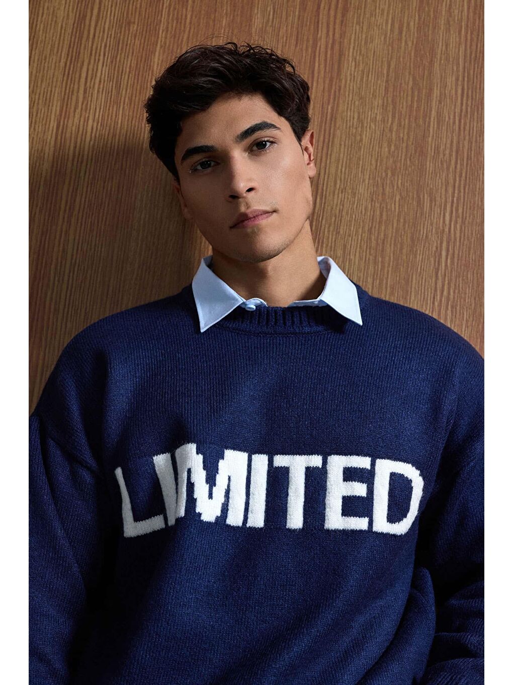 Erkek Oversize Limited Kabartma Baskılı Triko Kazak Lacivert-1