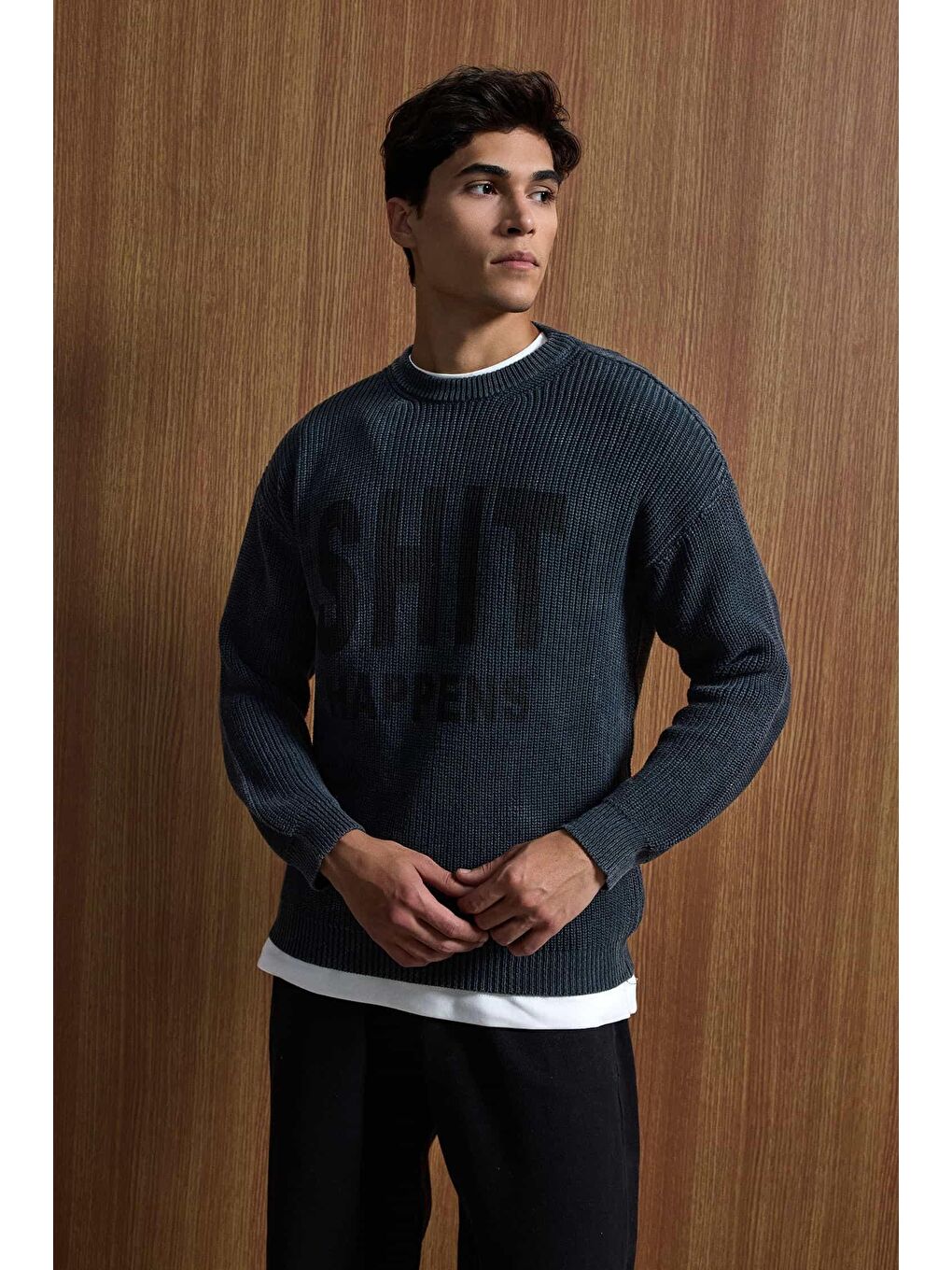 Erkek Relaxed Fit Yıkamalı Örme Kazak %100 Pamuk Siyah-2