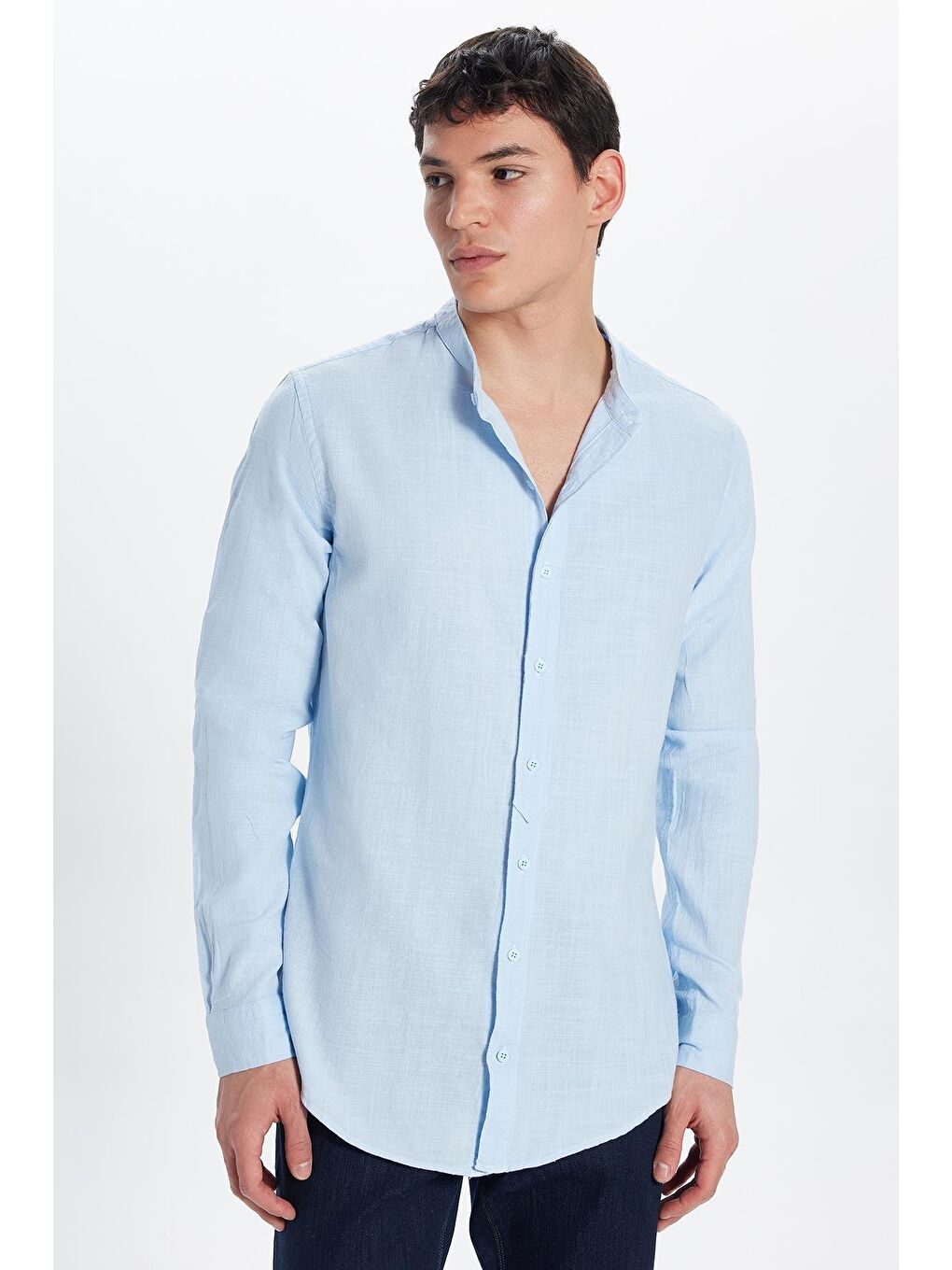 Erkek Slim Fit Dar Kesim Uzun Kollu %100 Pamuk Keten Doku Hakim Yaka Mavi Gömlek