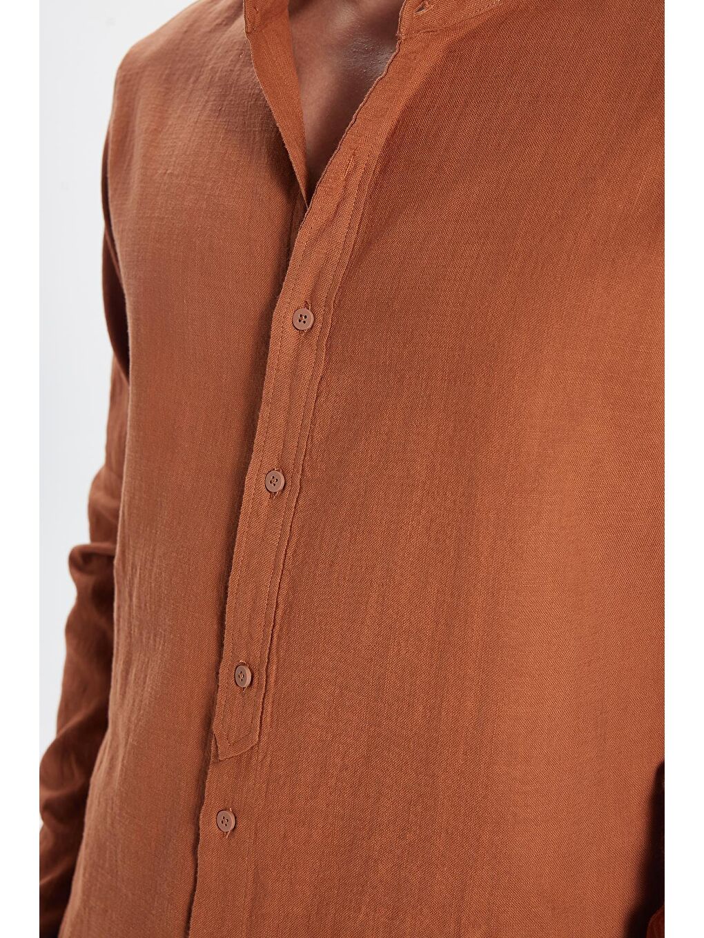 Kahverengi Erkek Slim Fit Dar Kesim Uzun Kollu %100 Pamuk Keten Doku Hakim Yaka Kiremit Renk Gömlek-3