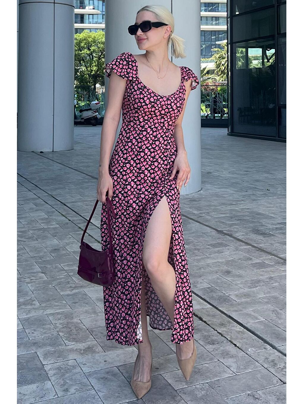 Siyah Desenli Yırtmaçlı Uzun Elbise Mg2004-2