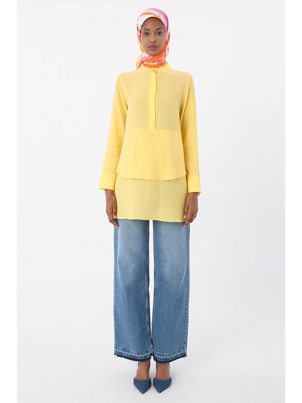 Sarı Volanlı Yarım Patlı Tunik-1