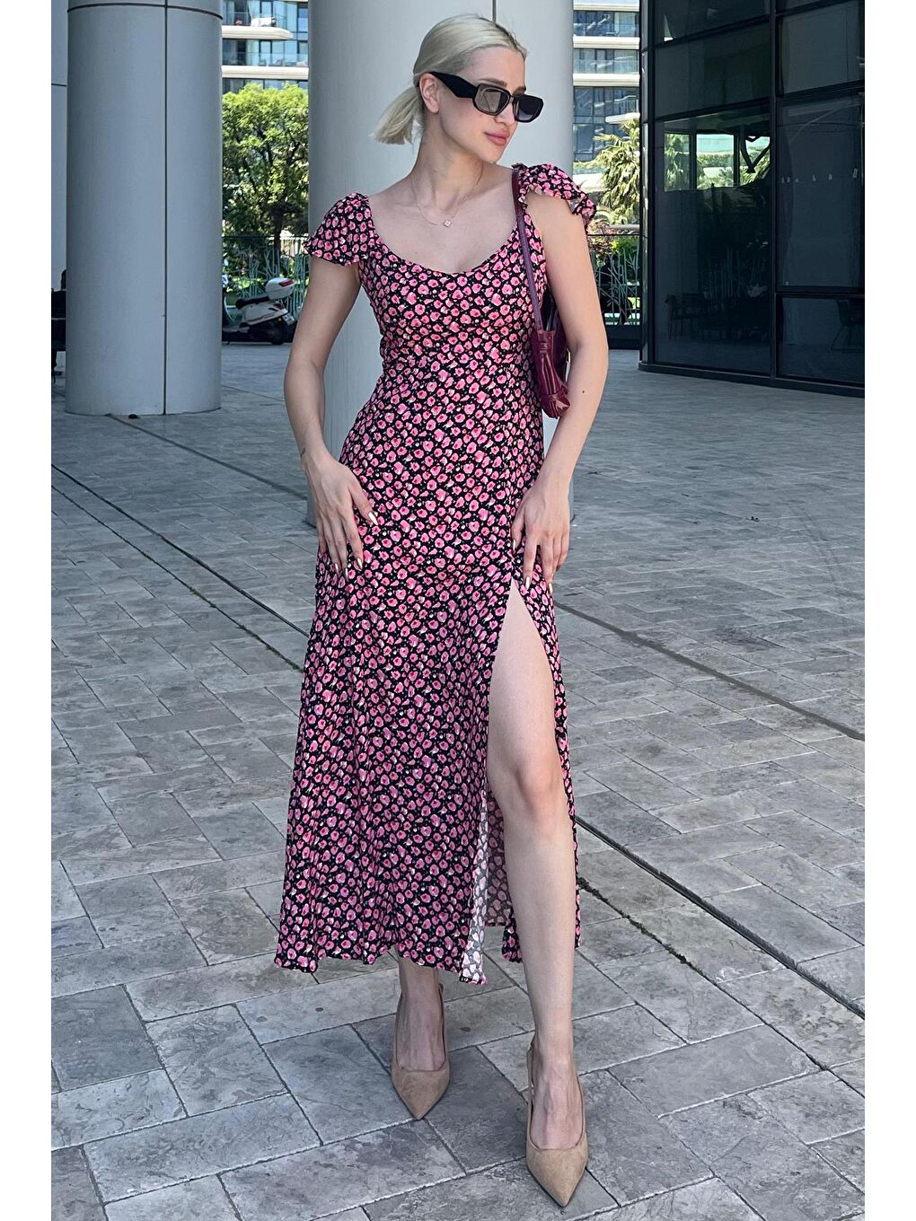 Siyah Desenli Yırtmaçlı Uzun Elbise Mg2004-5