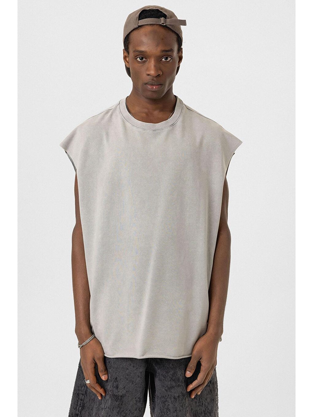 Bej Yıkamalı Oversize Kolsuz Tişört Taş-2