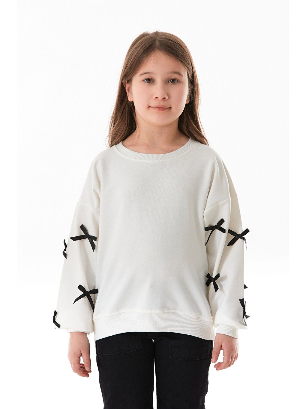 Ekru Kolu Fiyonk Detaylı Bisiklet Yaka Kız Çocuk Sweatshirt