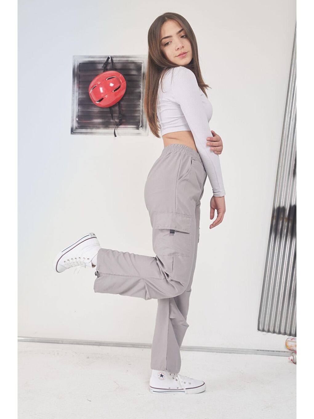 Gri Kargo Cep Lastikli Paça Kız Paraşüt Pantolon 17593-3
