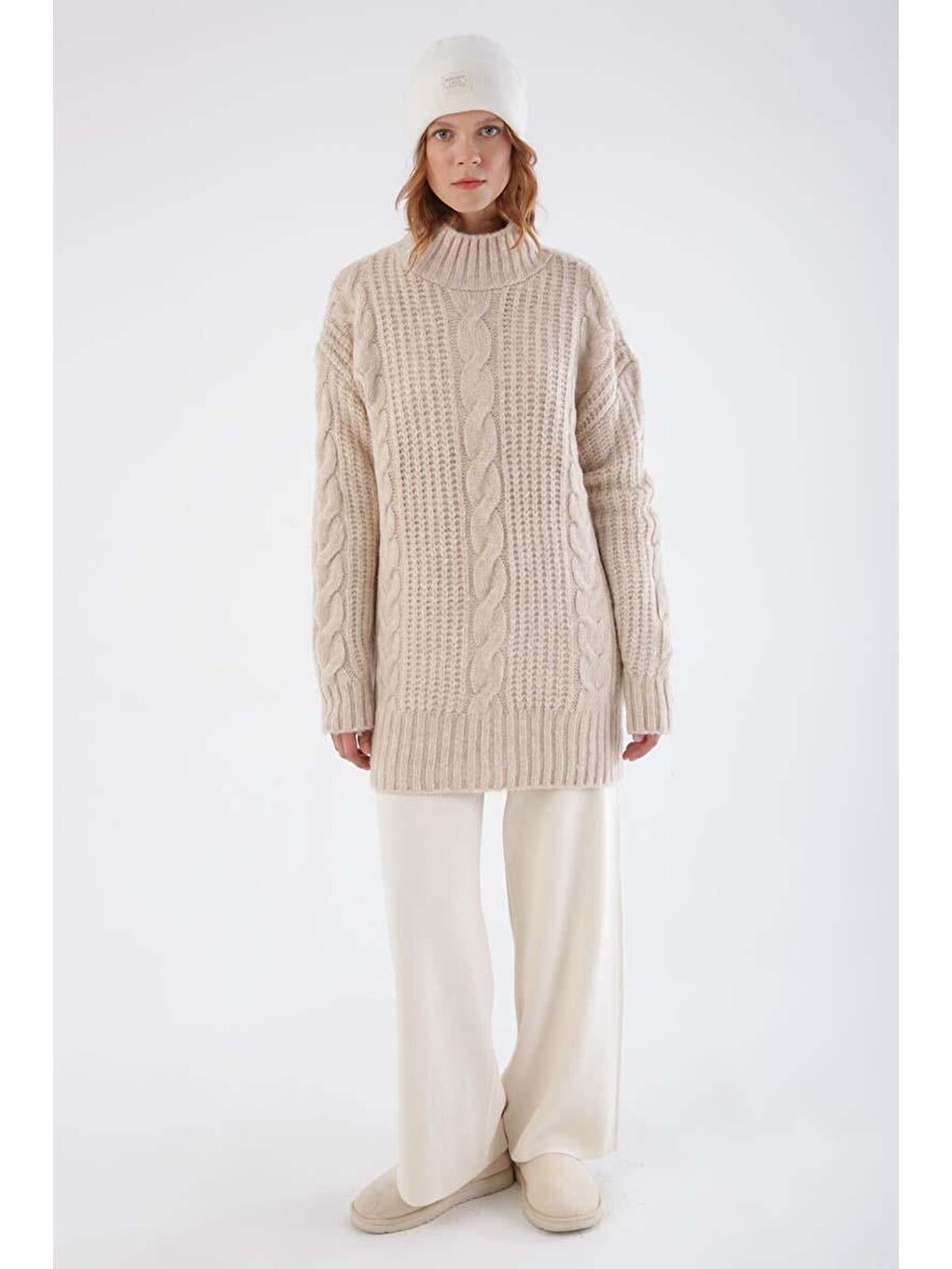 Ekru Saç Örgülü Triko Kazak-1