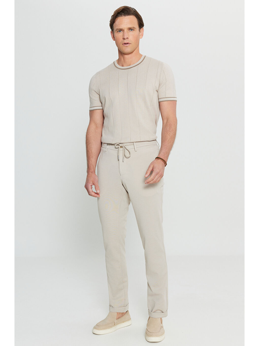Erkek Bej Slim Fit Dar Kesim Beli Bağlamalı Yan Cep Esnek Casual Pantolon