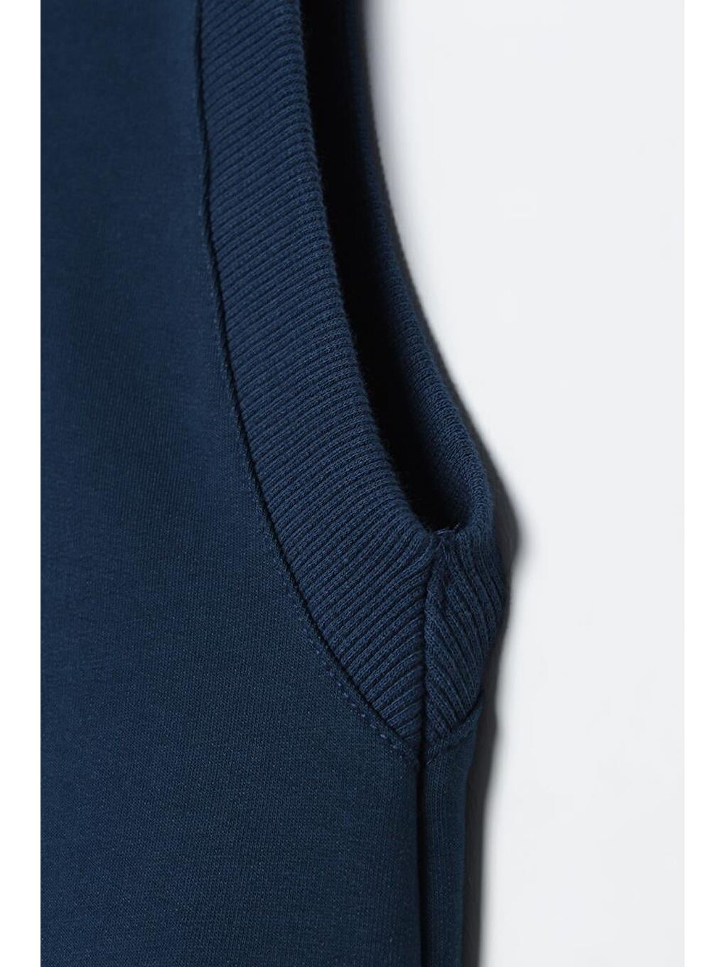 Koyu İndigo Dokuma Garnili Şerit Detaylı Kapüşonlu Yelek-6