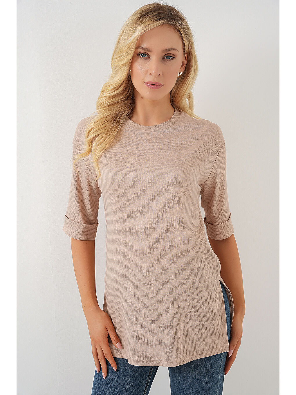 Bej 4332 Yanı Yırtmaçlı Örme Tişört - Bisküvi-3