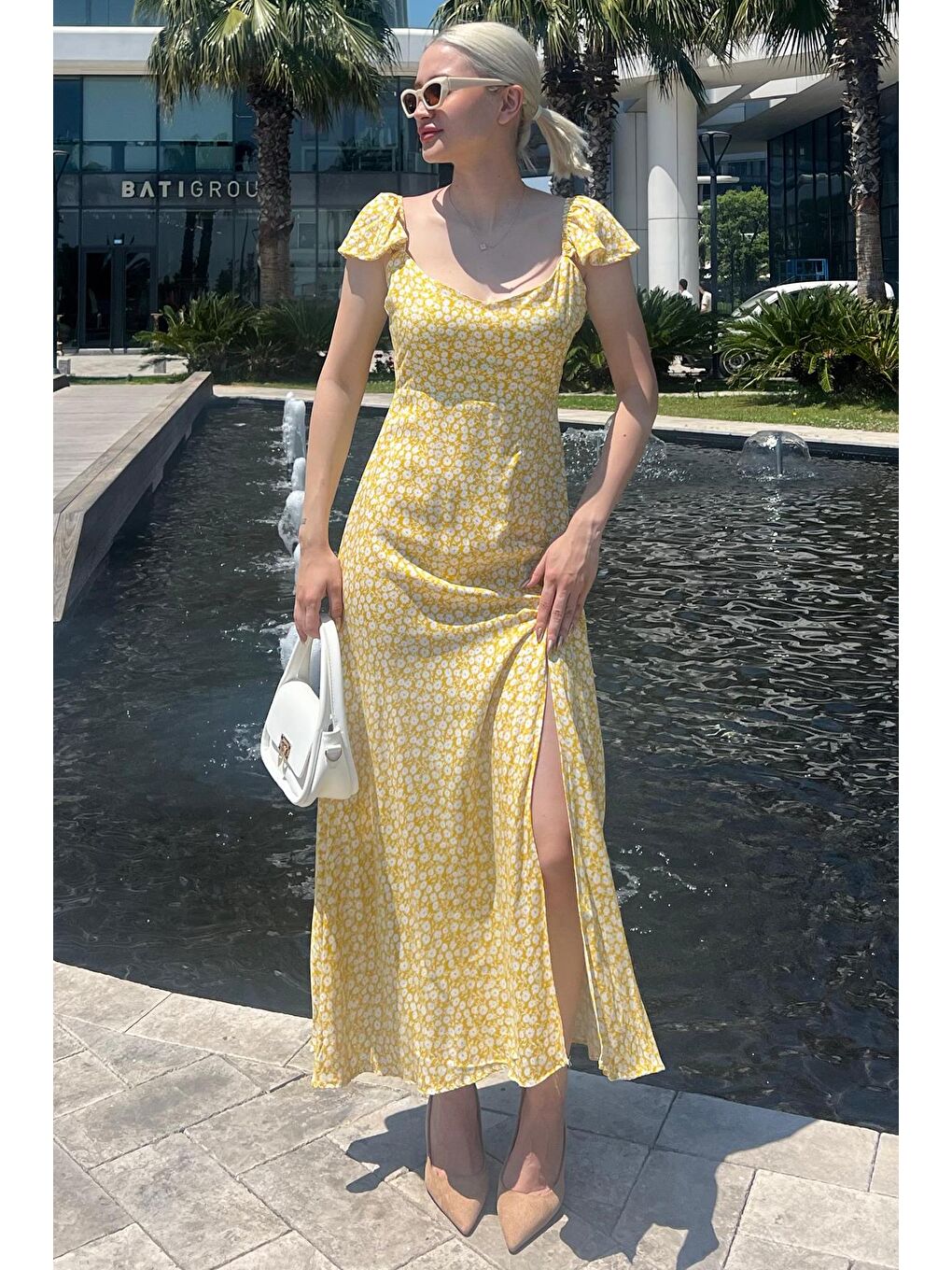 Sarı Desenli Yırtmaçlı Uzun Elbise Mg2004-2