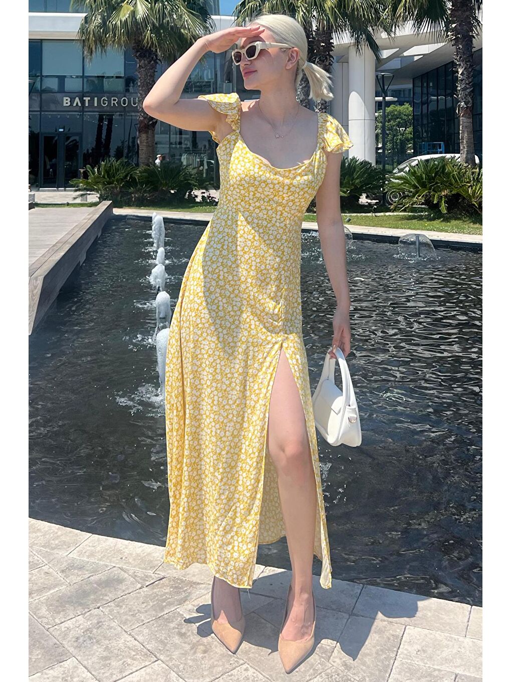 Sarı Desenli Yırtmaçlı Uzun Elbise Mg2004-3