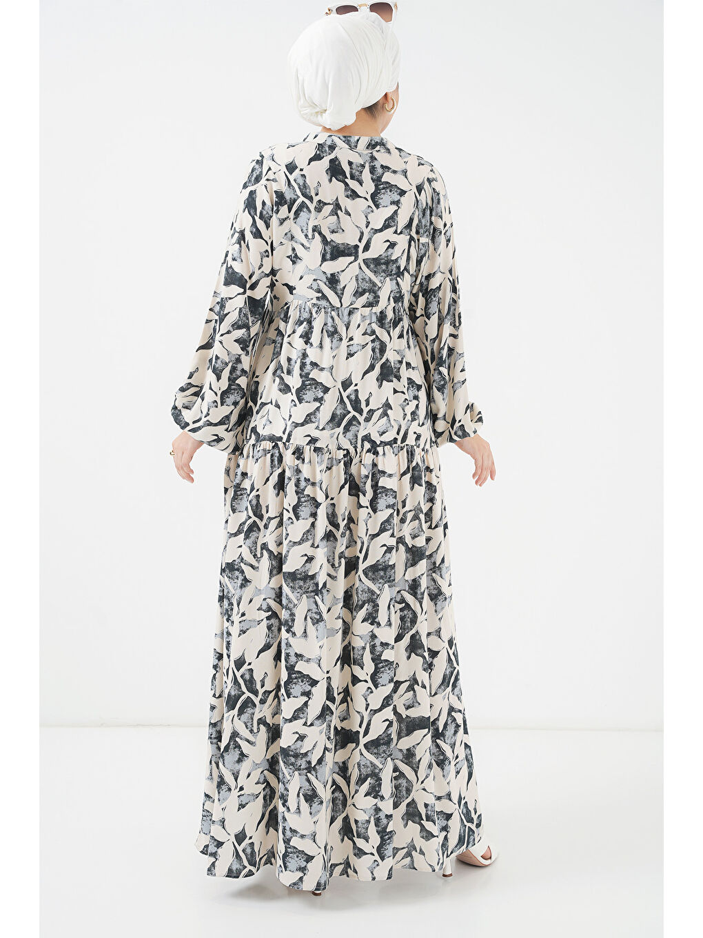 2423 Otantik Desenli Tesettür Elbise - V. Antrasit-5