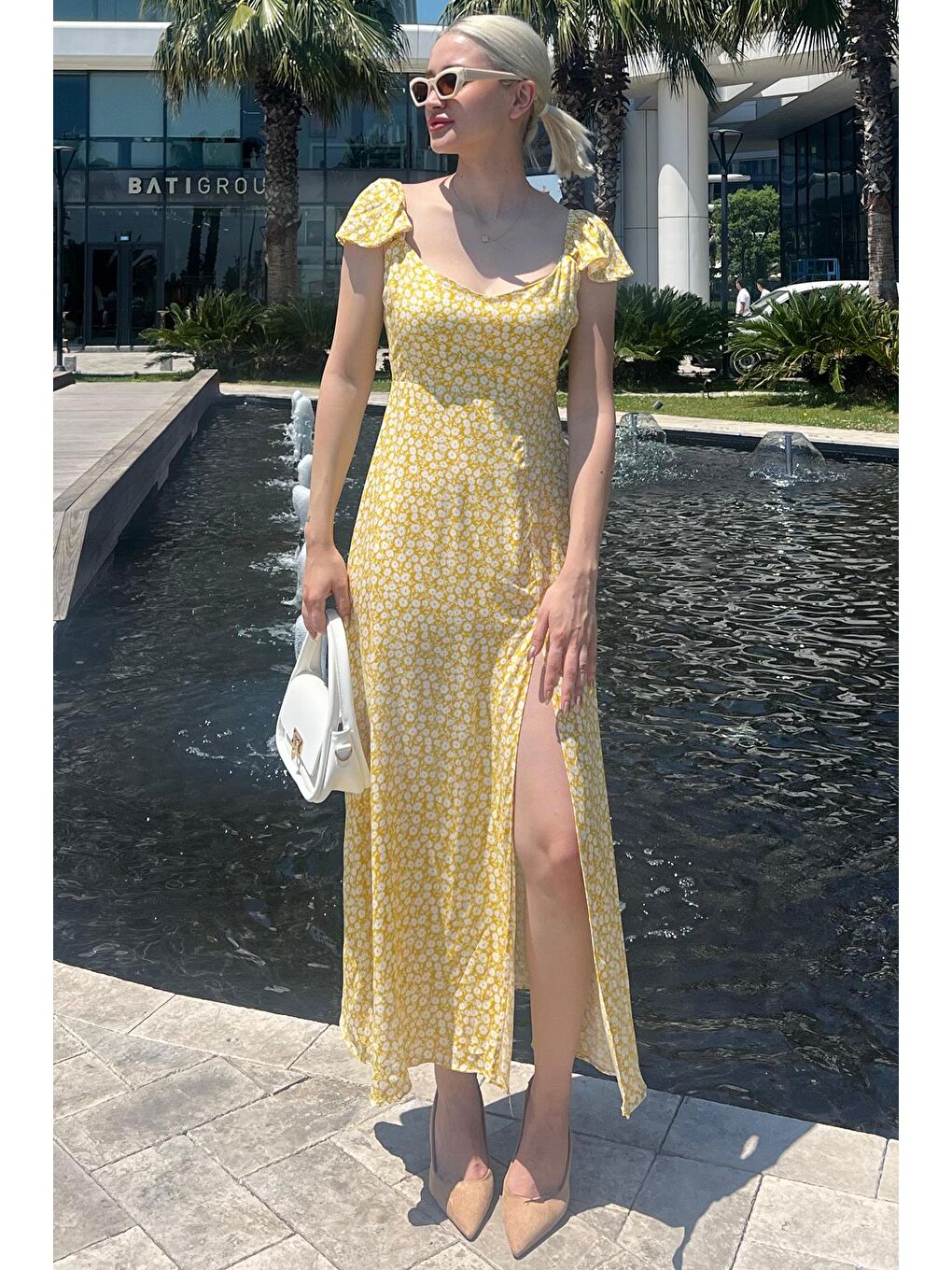 Sarı Desenli Yırtmaçlı Uzun Elbise Mg2004-4