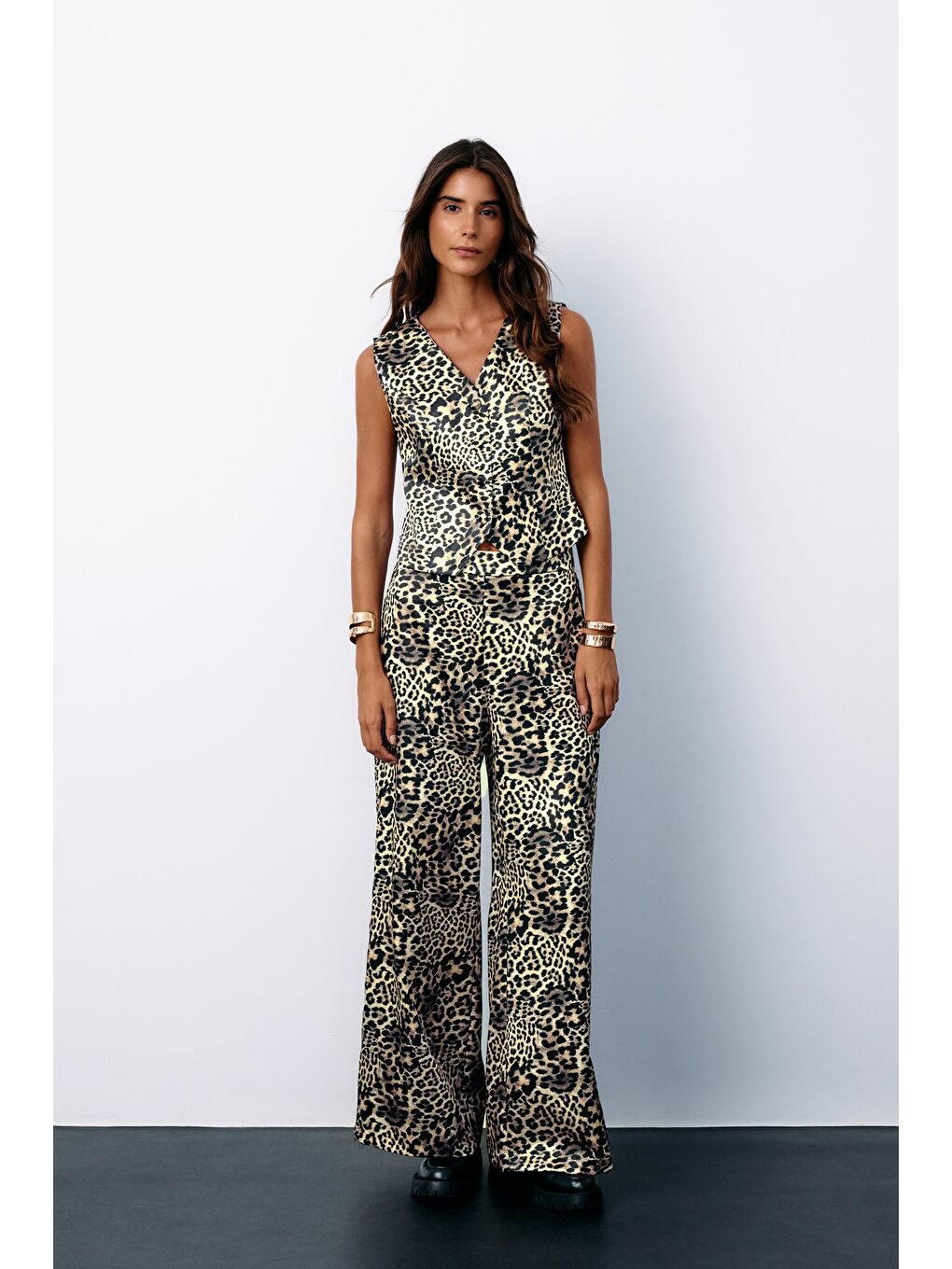 Leopar Desenli Saten Pantolon - Gri-2