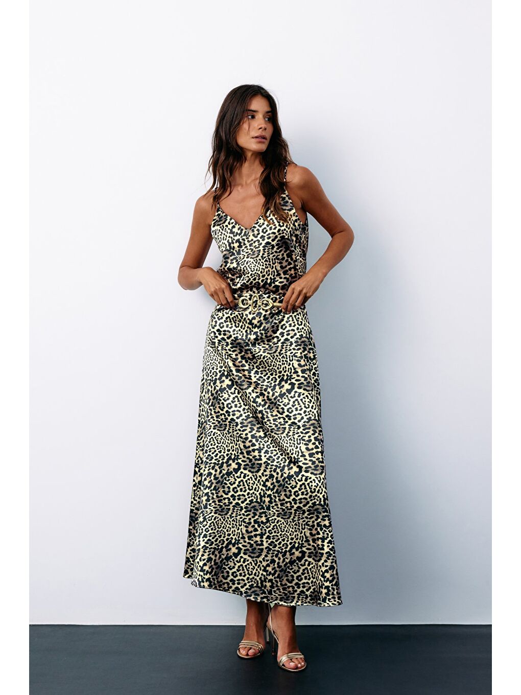 Leopar Desenli Saten Etek - Gri-3