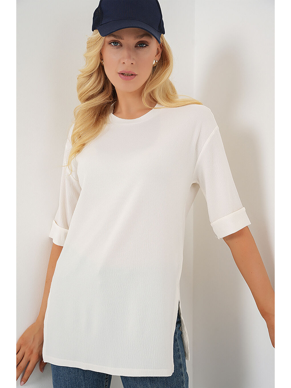 4332 Yanı Yırtmaçlı Örme Tişört - Beyaz-2