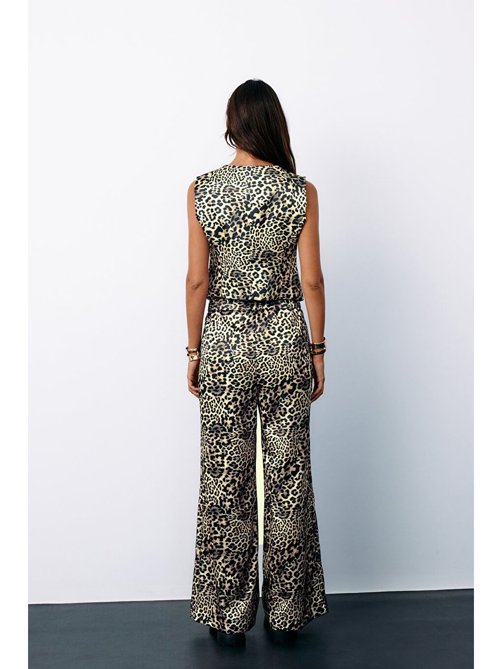 Leopar Desenli Saten Pantolon - Gri-6