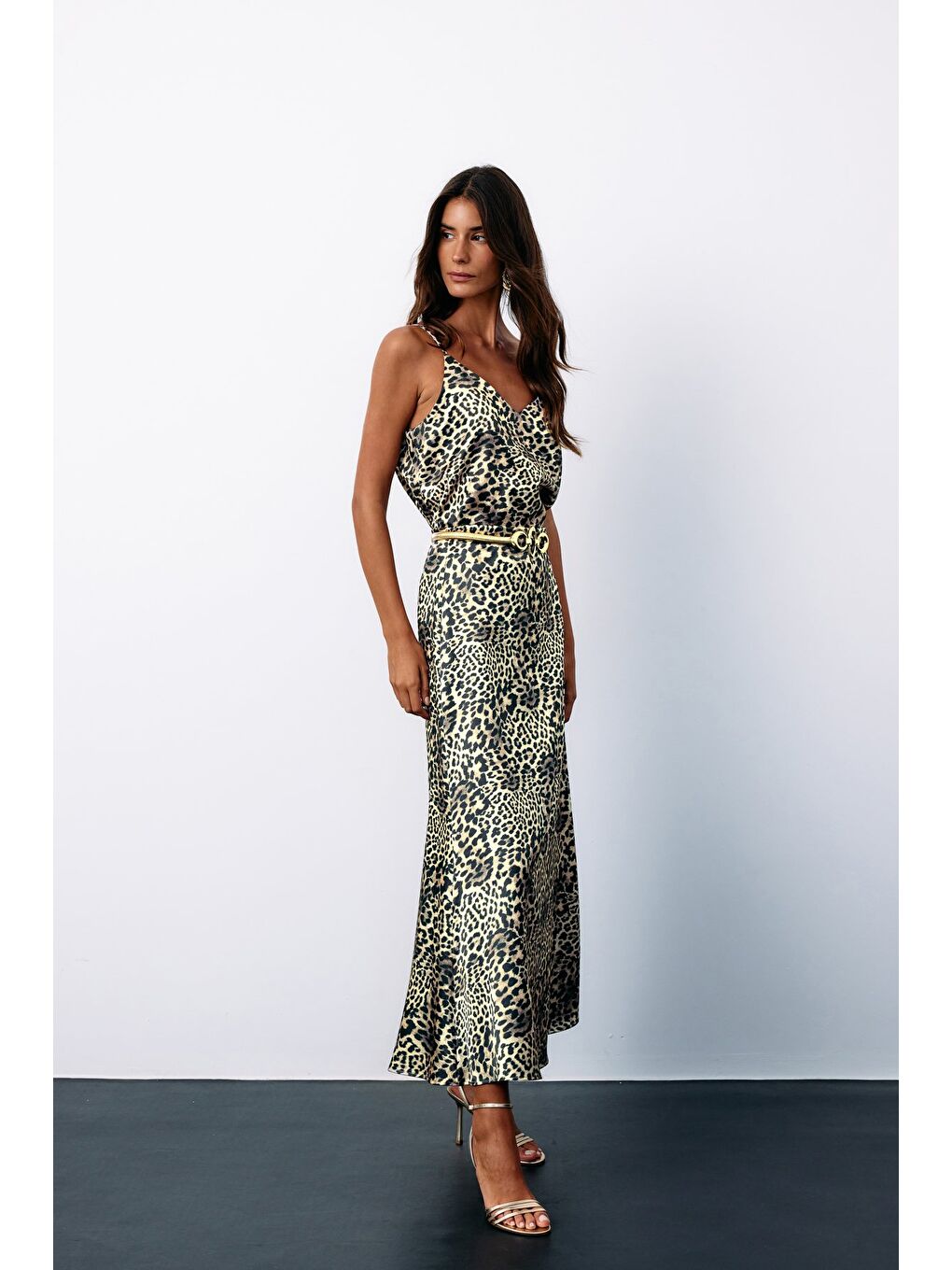 Leopar Desenli Saten Etek - Gri-5