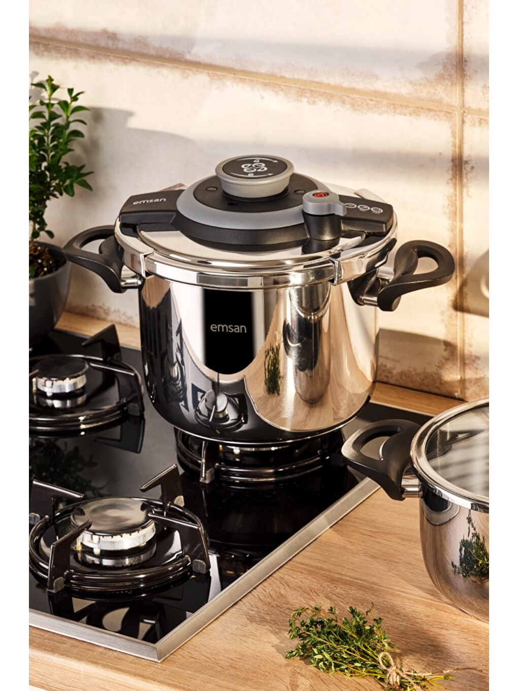 Gri Vera Düdüklü Tencere 6 Litre Siyah-2