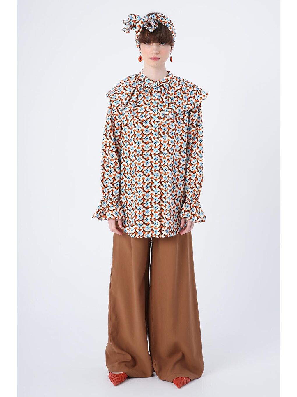 Kahverengi Ekru-Kahve %100 Pamuk Büyük Yakalı Emprime Desenli Gömlek Tunik-1