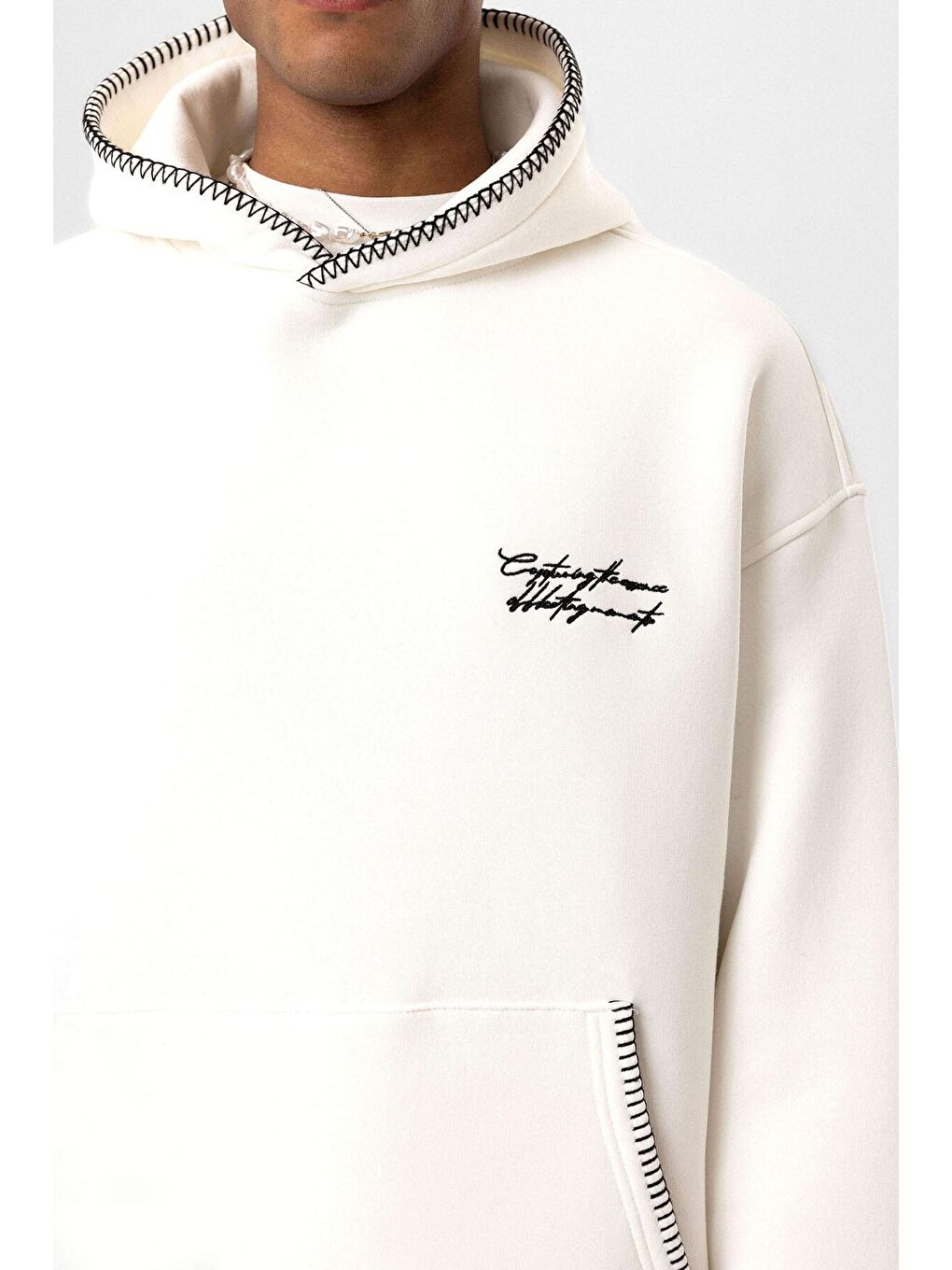 Yazı Detaylı Kapüşonlu Oversize Swaetshırt Ekru-3