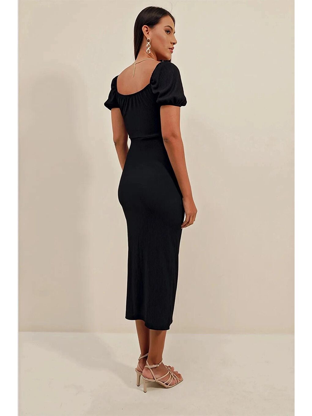 Kadın Siyah Yırtmaçlı Yazlık Örme Elbise HZL23S-BD123961-4