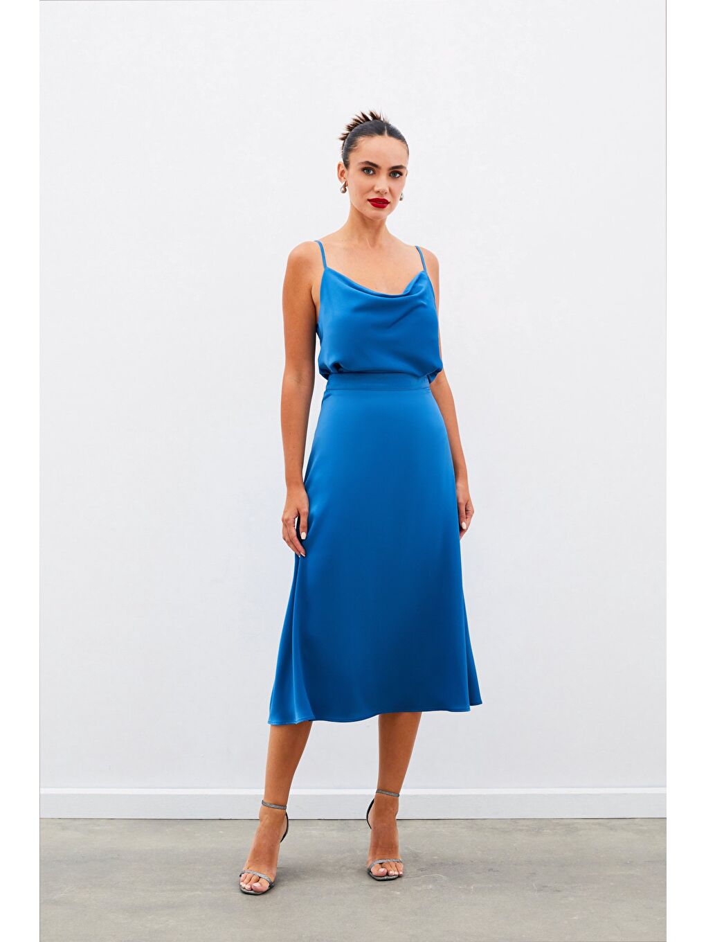 Midi Boy Saten Etek - İndigo-3