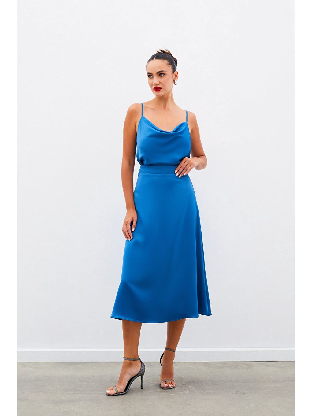 Midi Boy Saten Etek - İndigo-4