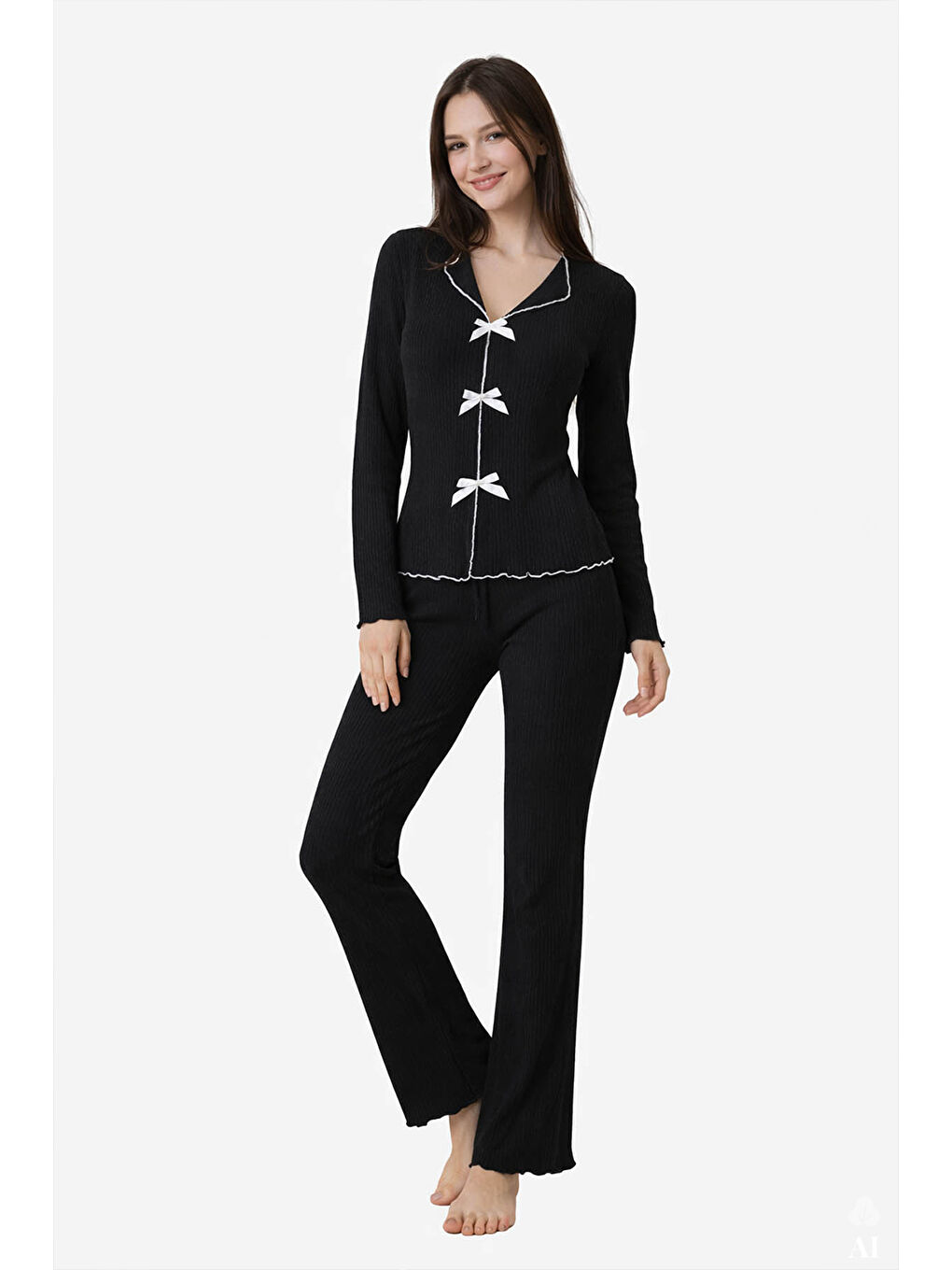 Siyah Kadın Pamuklu Çıtır Çiçek Desenli Baby Overloklu Fiyonklu Uzun Kollu Pijama Takımı-2