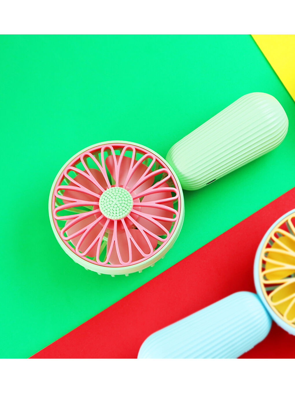 İki Kademeli Çiçek Tasarımlı Şarjlı El Fanı-2