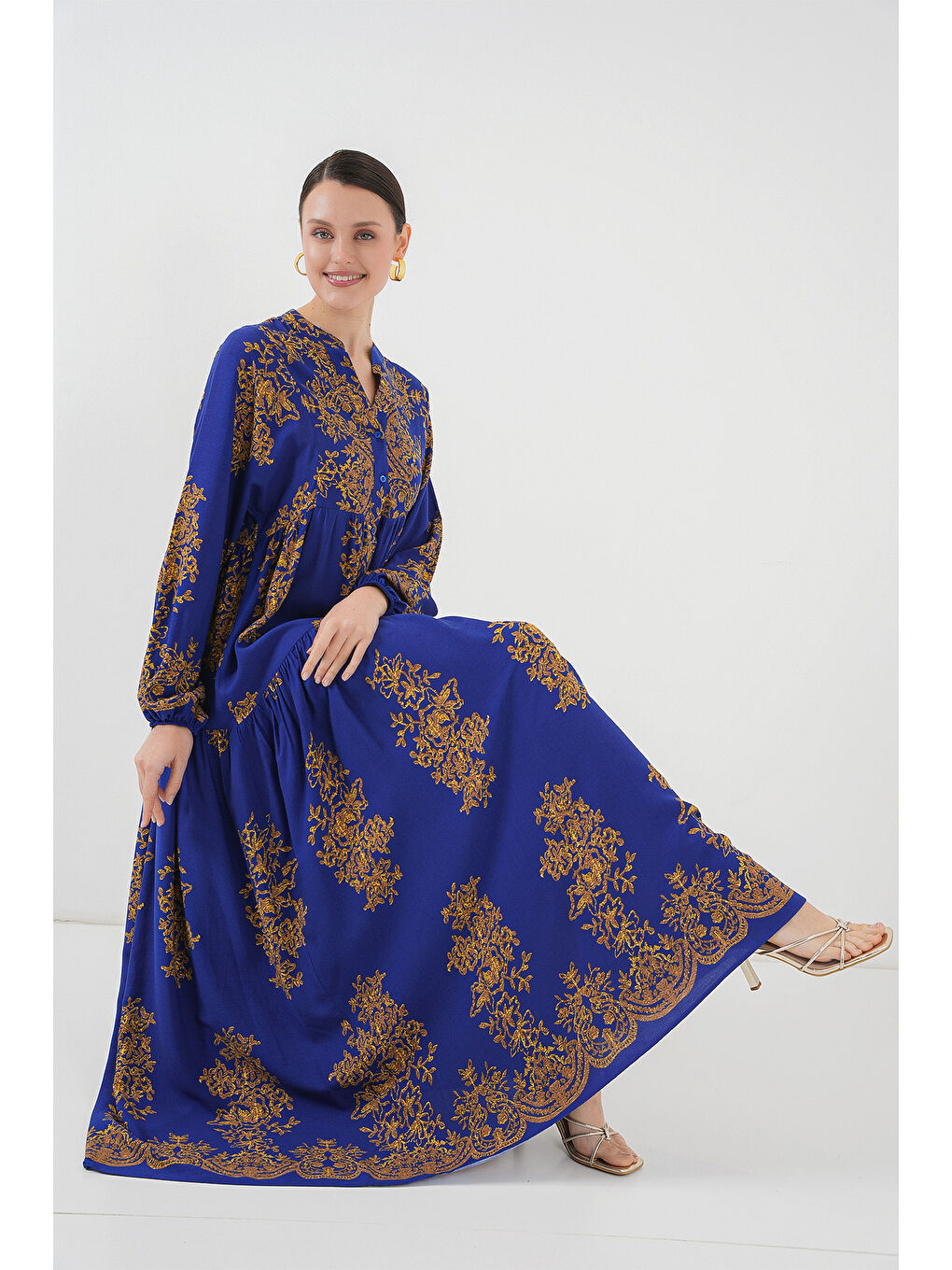 Mor Saks Gold Desenli Tesettür Elbise 2423-1