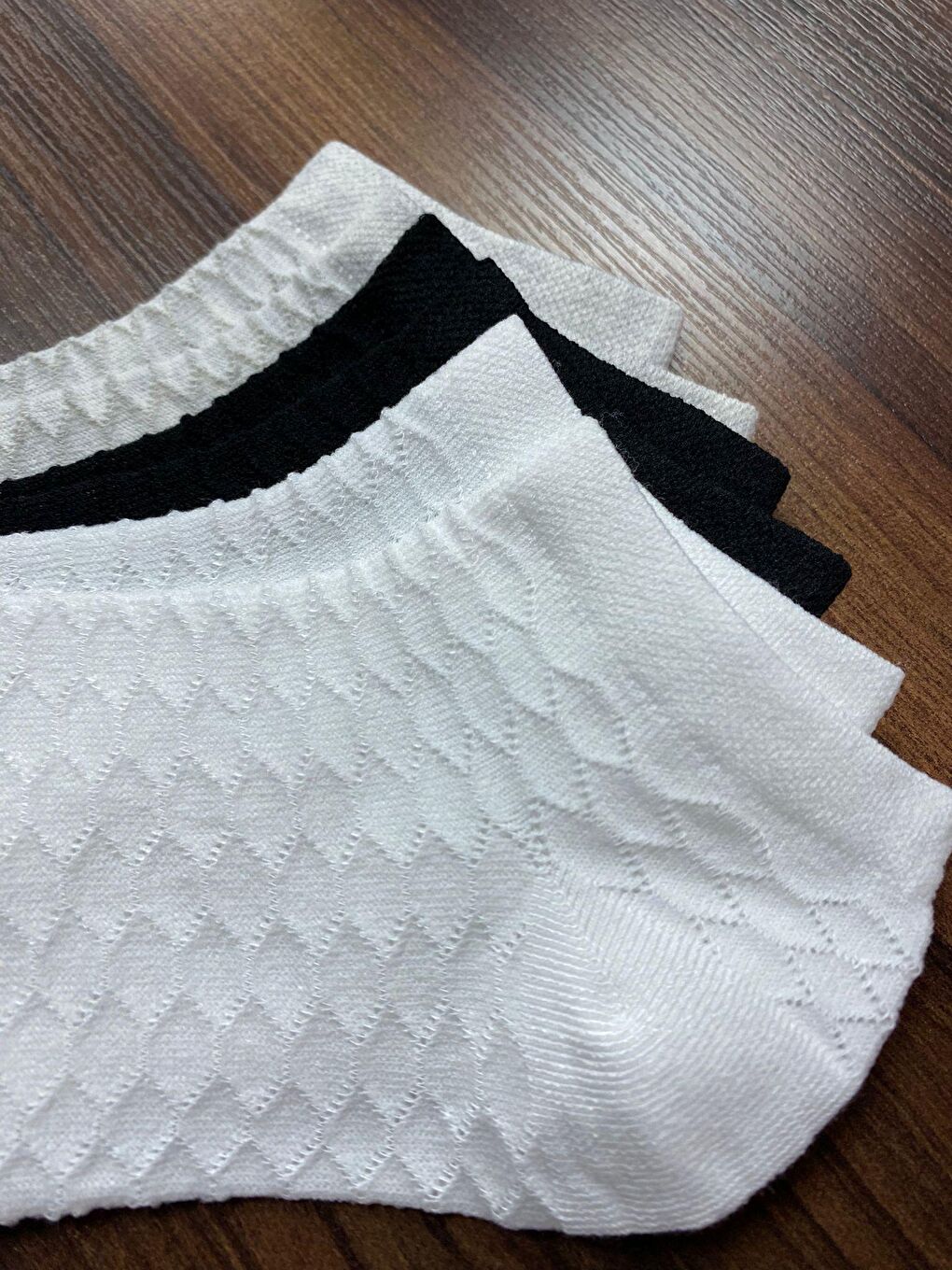 Karışık 6'lı Siyah-Beyaz-Gri Desenli Pamuklu Patik Çorap-1