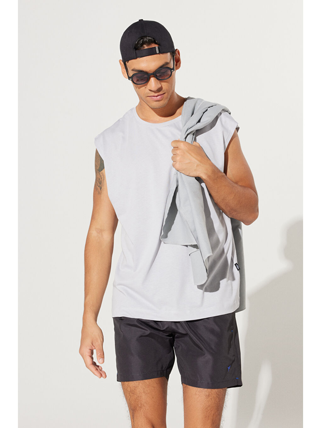 Gri Mikrofiber Havlu (80 cm X 150 cm)-4