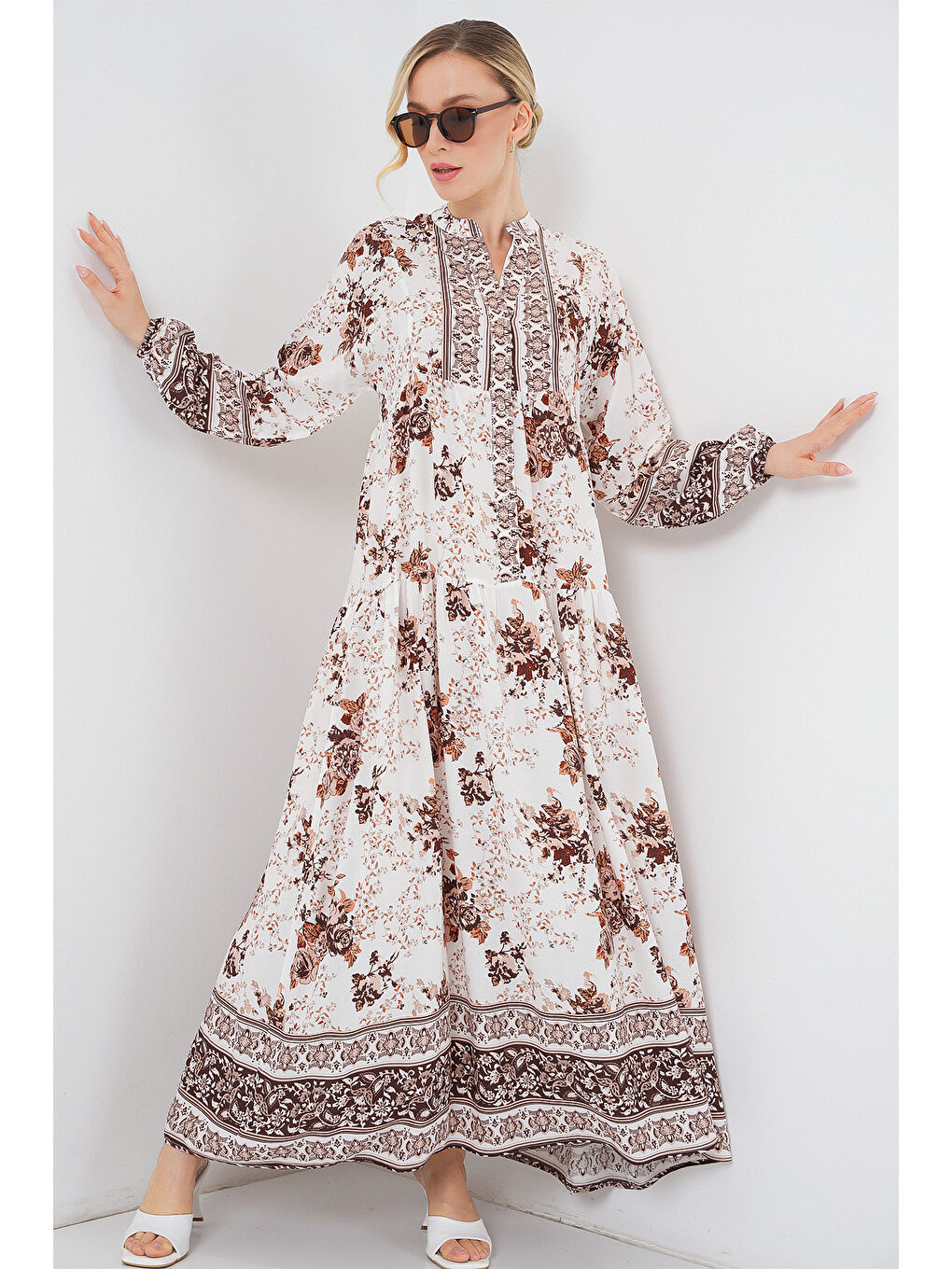 Kadın Desenli Kahverengi Viskon Tesettür Elbise 2423